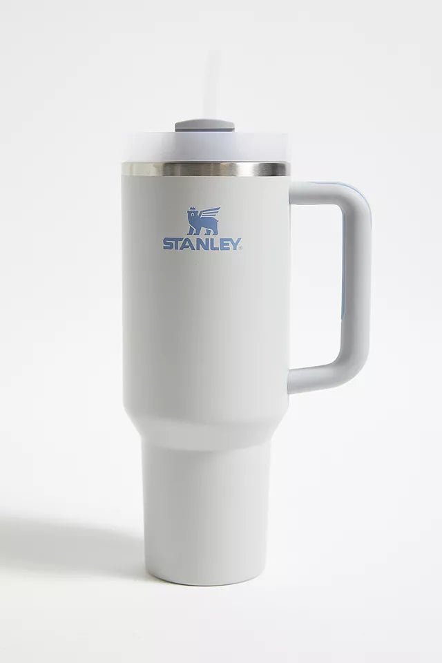 The Quencher H2.0 Flowstate™ Tumbler | Fog color
