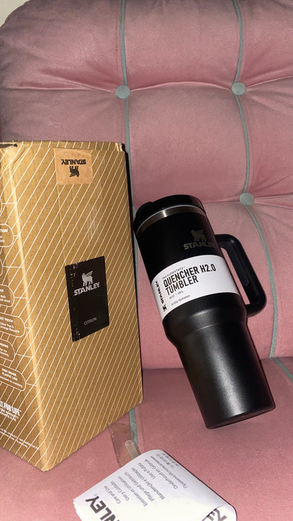 The Quencher H2.0 Flowstate™ Tumbler | color black