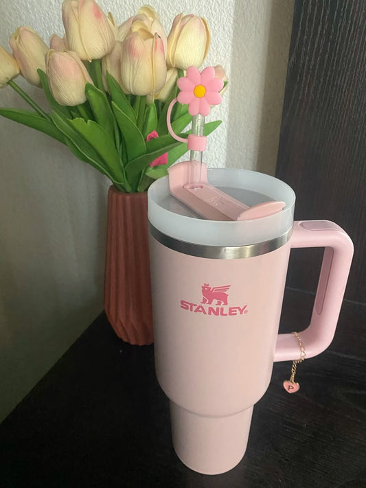 The Quencher H2.0 Flowstate™ Tumbler | color true pink