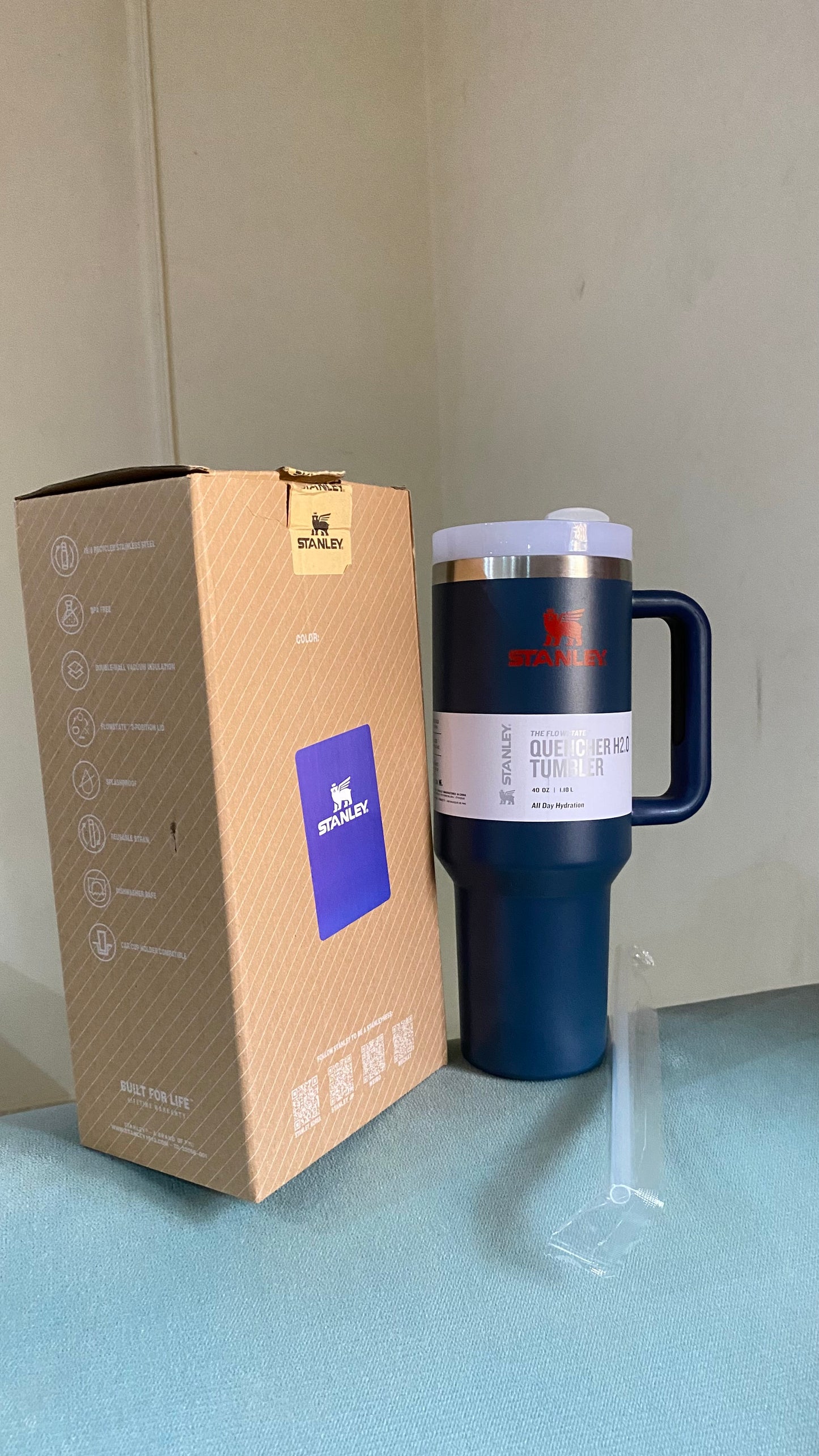 LIMITED EDITION - RED FLAG  H2.0 Tumbler