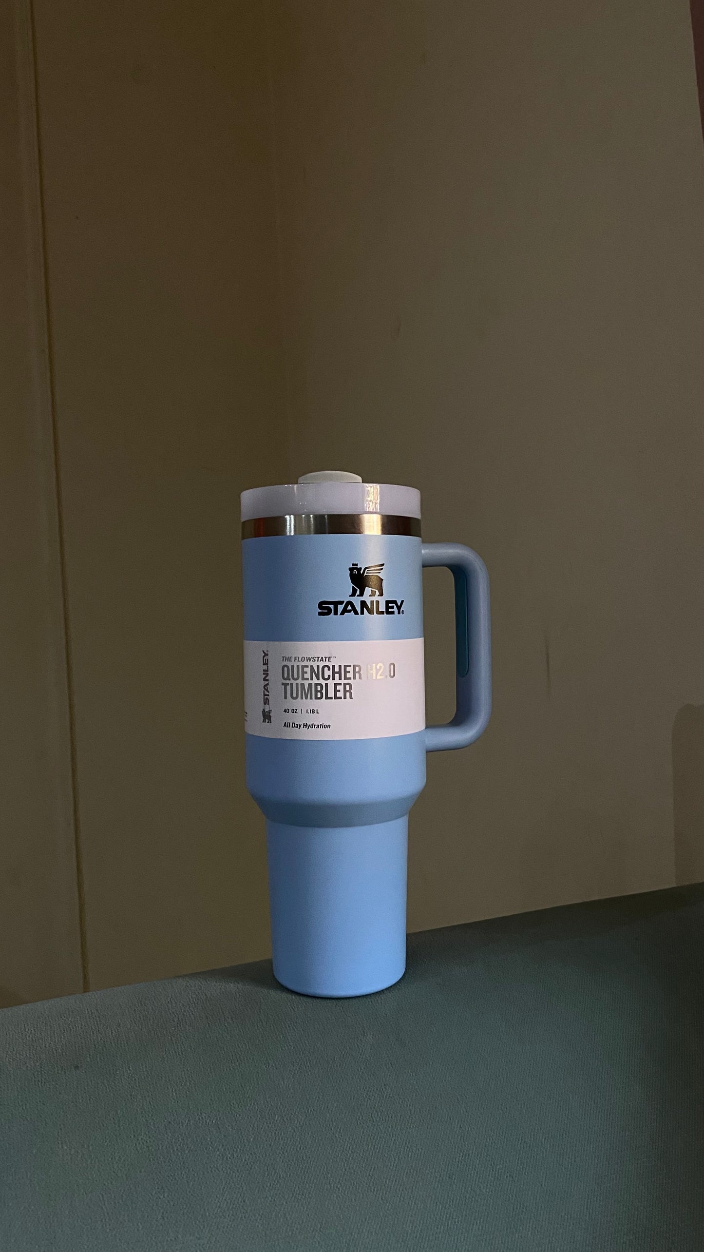 The Quencher H2.0 Flowstate™ Tumbler | color Baby blue