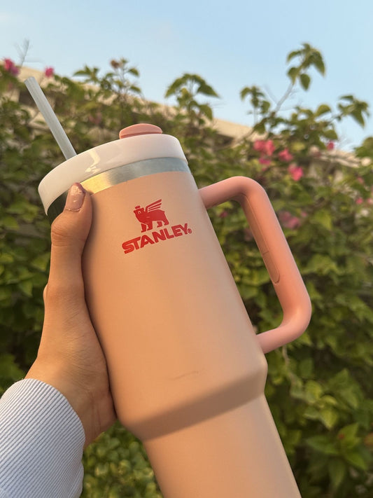 The Quencher H2.0 Flowstate™ Tumbler | color True Pink