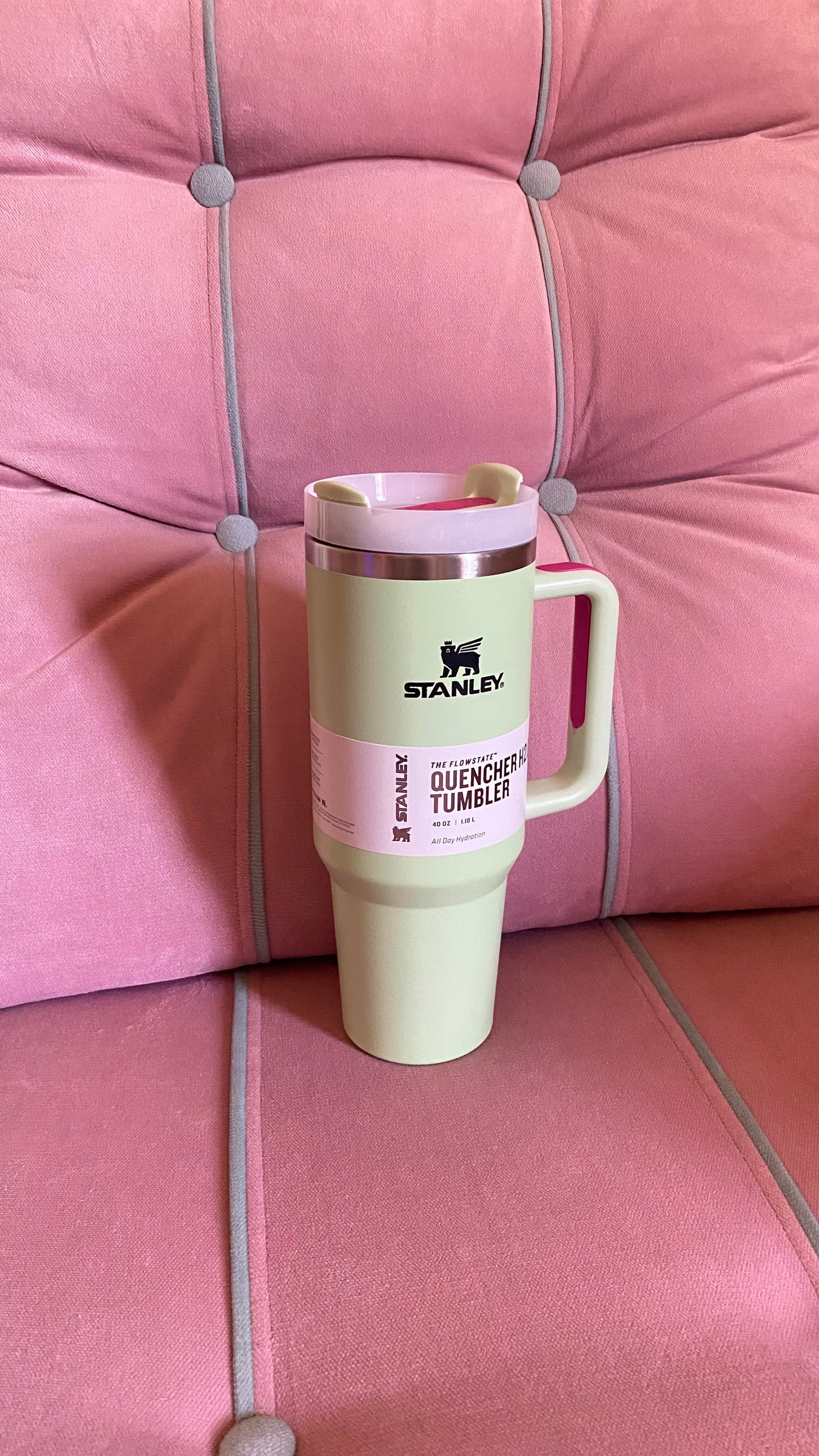 The Quencher H2.0 Flowstate™ Tumbler | color lime green