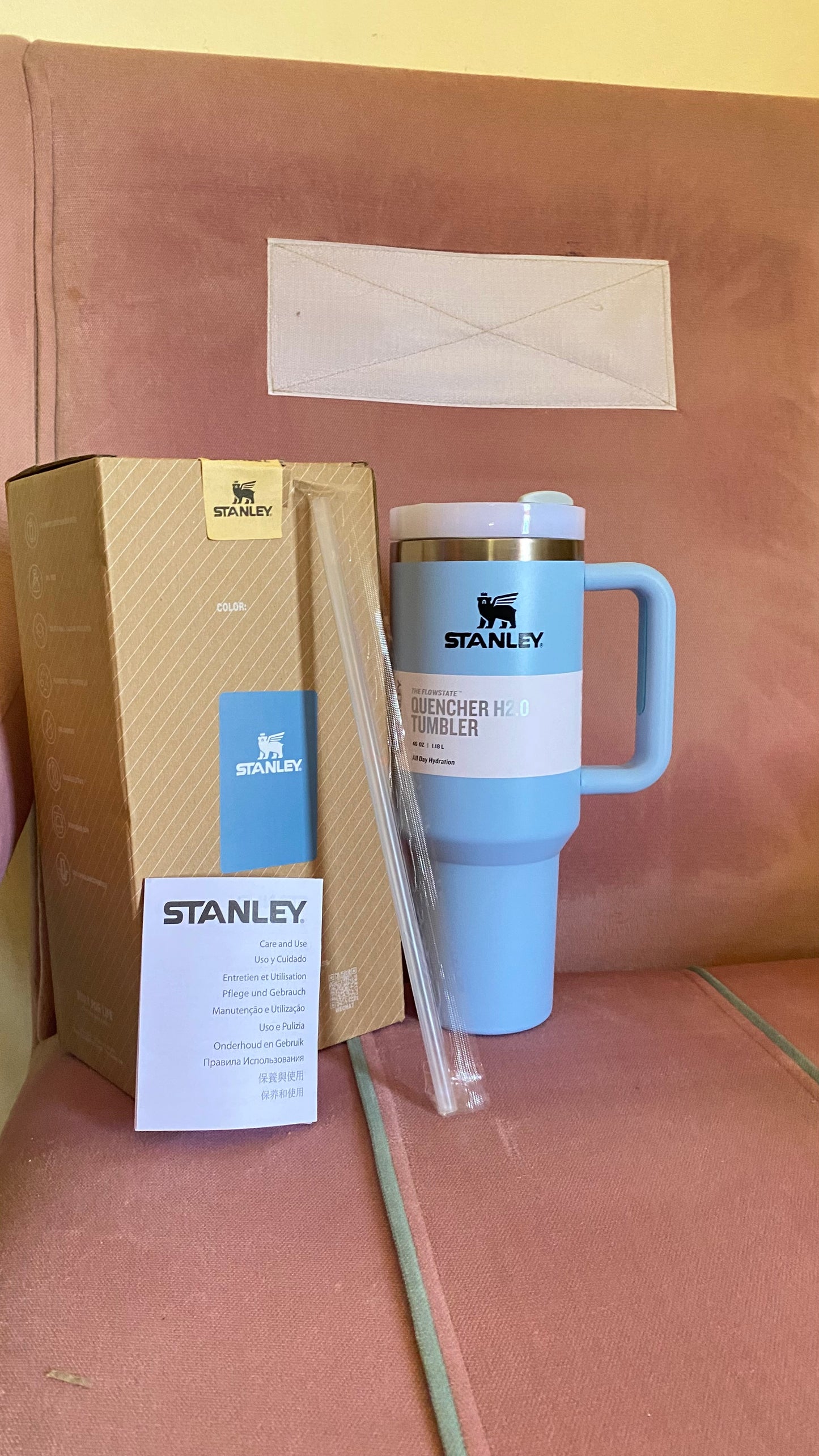 The Quencher H2.0 Flowstate™ Tumbler | color Baby blue