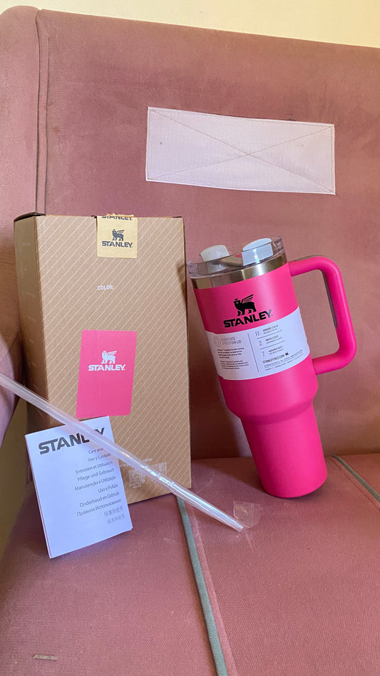 The Quencher H2.0 Flowstate™ Tumbler | color Violet pink